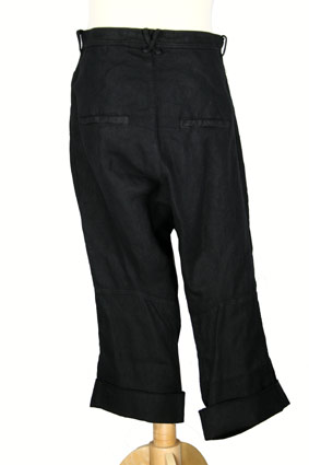Rundholz Trousers Over-dyed, basket-weave, low-crotch trousers in black view 3 Rundholz Trousers Over-dyed, basket-weave, low-crotch trousers in black view 3