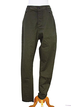 Rundholz Men Over-dyed, stretch fabric, low-crotch trousers in stretch drill olive green Rundholz Over-dyed, stretch fabric, low-crotch trousers in stretch drill olive green